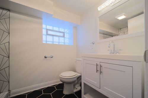 9232 Throop St, Chicago IL  60620-3659 exterior