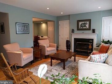 7404 Eldorado St, Mc Lean VA  22102-2906 exterior