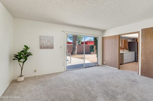 1401 Brown Ave, Tucson AZ 85710-3174 exterior