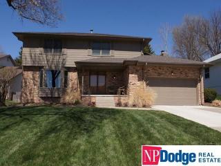 14206 Cedar Cir, Omaha, NE 68144-2121
