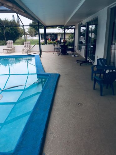 1785 Westmoreland Blvd, Fort Pierce FL  34952-5751 exterior