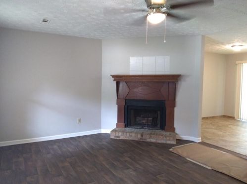 2003 Laboon Cir, Atlanta GA  30349-5246 exterior