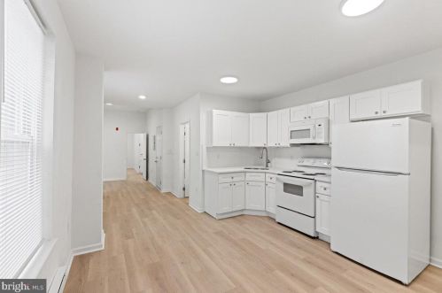 1602 17 St, Philadelphia PA 19132-3930 exterior