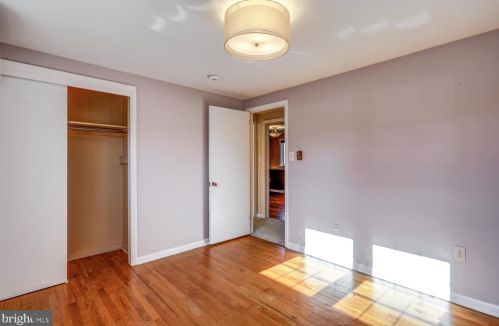 3075 Essex Pl, Lancaster PA  17601-1612 exterior