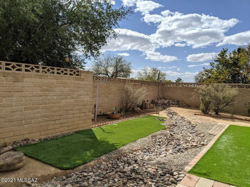 5033 Montecito St, Tucson, AZ 85711-4368