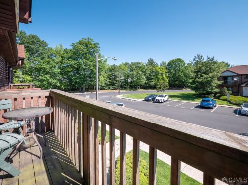 3802 Birchwood Ct, New Brunswick, NJ 08902-3908