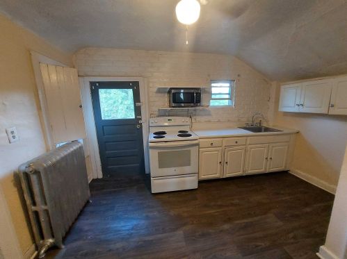 79 Washington St, Poughkeepsie NY  12601-2311 exterior