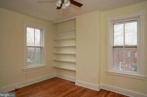 422 Peyton St, Alexandria VA 22314-2004 exterior