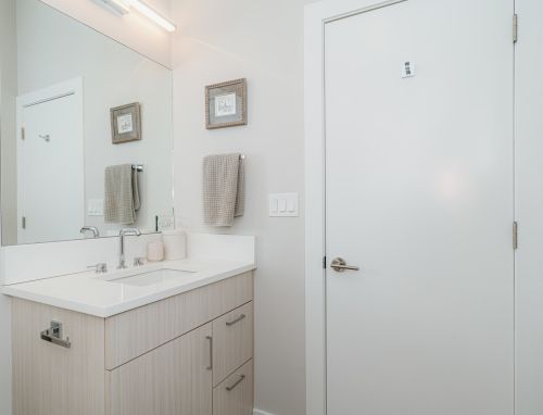 2810 Walton St, Chicago IL 60622-4450 exterior