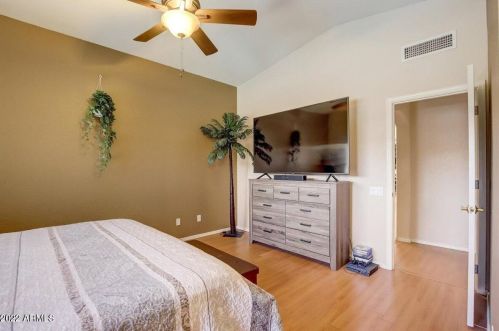 530 Bluefield Ave, Phoenix AZ 85032-1420 exterior