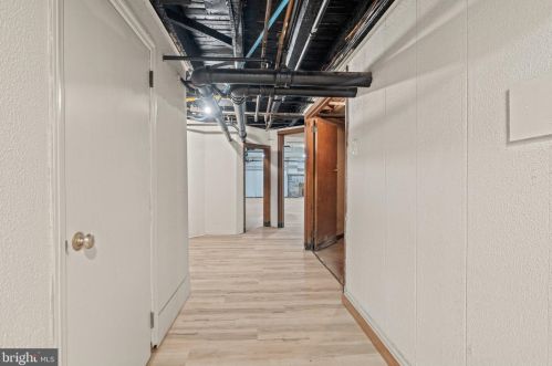 6424 City Ave, Philadelphia PA 19151-2410 exterior