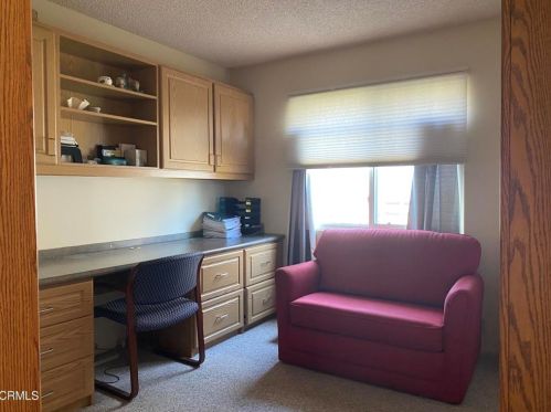 1341 Bottlebrush Pl, Oxnard CA 93030-5200 exterior