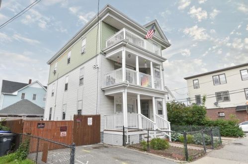 42 Mount Pleasant Ave, Providence RI 02908-5153 exterior