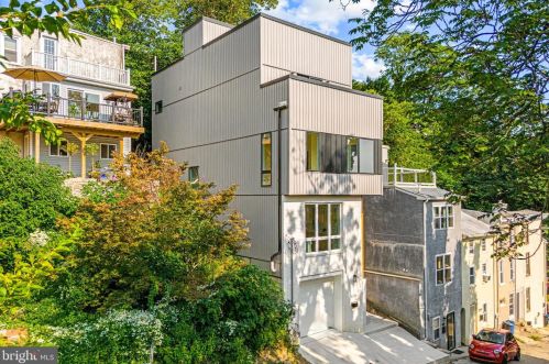 4315 Boone St, Philadelphia PA 19128-5003 exterior