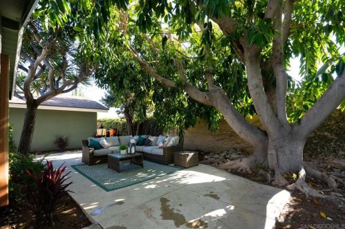 14291 Prospect Ave, Tustin CA  92780-2316 exterior