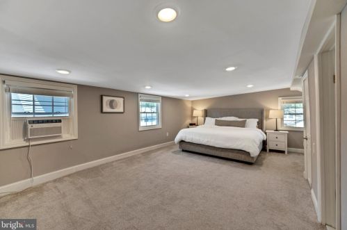 148 Oakland Ave, Camden NJ 08106-2322 exterior