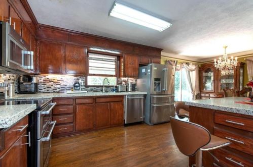 4197 English Oak Dr, Atlanta GA 30340-1316 exterior