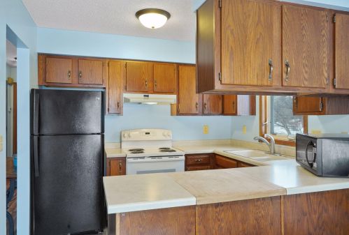 15127 Dunbar Blvd, Saint Paul MN 55124-6840 exterior