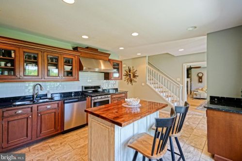 15544 New Rd, Lewes DE 19958-9573 exterior