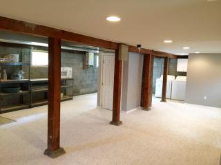 161 Aloha St, Seattle WA  98109-3716 exterior