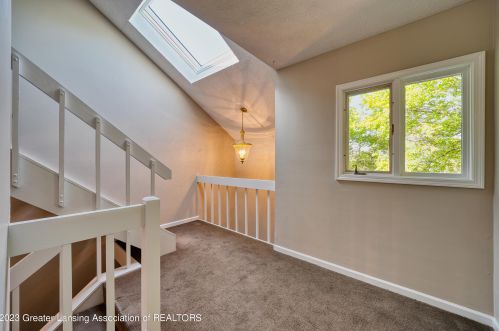 2444 Burcham Dr, East Lansing MI 48823-7246 exterior