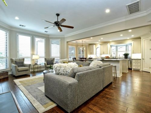 11512 Eagles Gln Dr, Austin TX 78732-2089 exterior