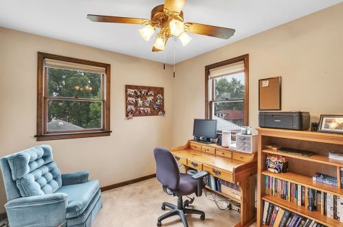 205 Littlewood St, Pittsburgh PA 15223-1131 exterior