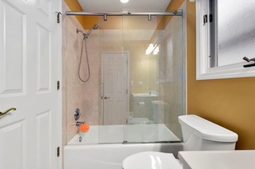 4844 Seeley Ave, Chicago IL 60609-1148 exterior