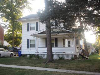 1601 B Ave, Cedar Rapids IA  52405-3715 exterior