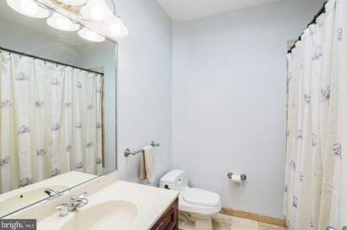 885 21 St, Philadelphia PA 19121-3901 exterior