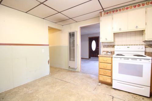 1130 Frst Dr, Meskegon MI 49442-4812 exterior