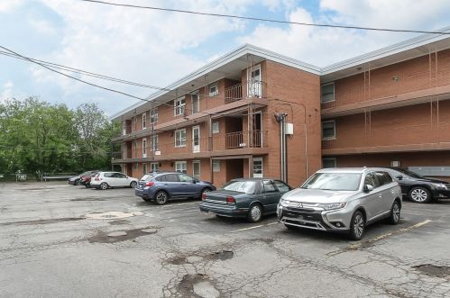 5440 Windsor Ave, Chicago IL  60630-3567 exterior