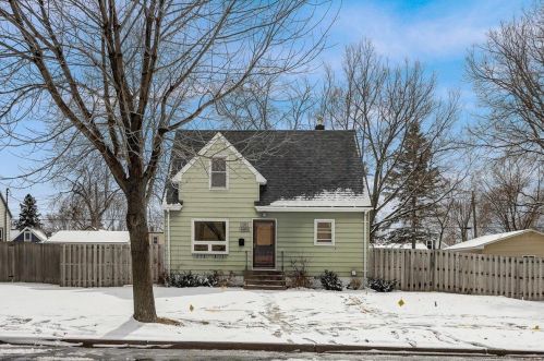 110 Spruce St, South Saint Paul, MN 55075-3443