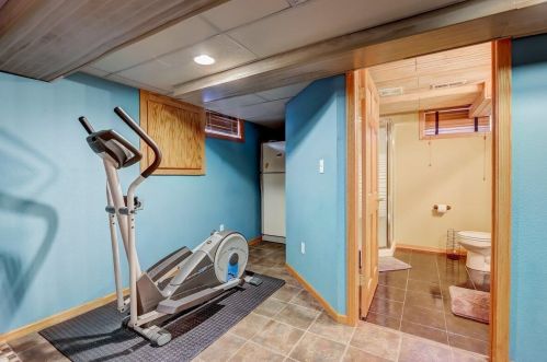 4272 72nd St, Milwaukee WI  53216-1038 exterior