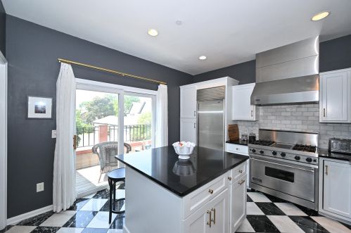 2226 Edgewood Ave, Milwaukee WI  53211-2938 exterior