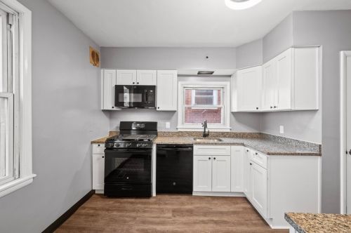 76 Montclair Ave, Pittsburgh PA 15229-1754 exterior