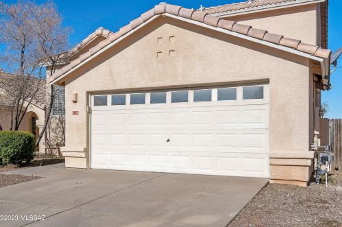 8238 Placita Del Parque, Tucson AZ  85747-5244 exterior