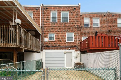 8615 Jackson St, Philadelphia PA  19136-2107 exterior