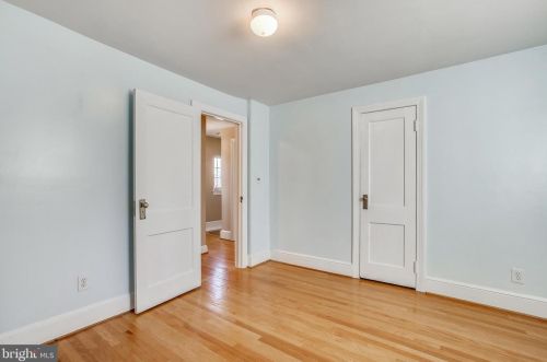 311 Kentucky Ave, Alexandria VA 22305 exterior