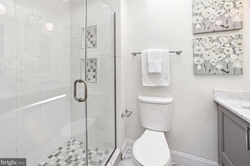 421 11 St, Washington DC 20002-6121 exterior