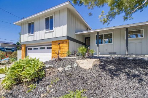 6979 Bobhird Dr, San Diego CA  92119-2021 exterior