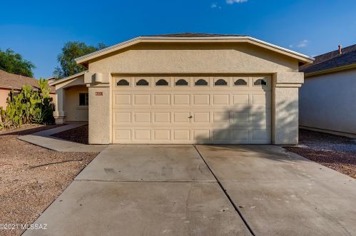 8257 Placita Del Plantio, Tucson, AZ 85747-5268