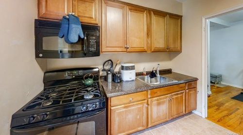 40 Fleetwood Ave, Mount Vernon NY 10552-2866 exterior