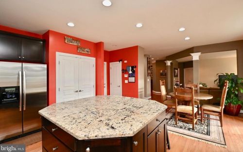 5718 Colfax Ave, Alexandria VA 22311-1012 exterior