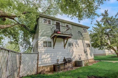 4419 20th St, Milwaukee, WI 53209-6338