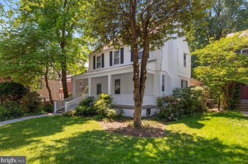 5908 Nevada Ave, Washington, DC 20015-2526