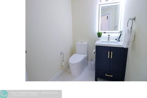 6628 25th Ct, Boca Raton FL  33496-2016 exterior