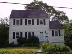 174 Winchester St, Newton, MA 02461-2130