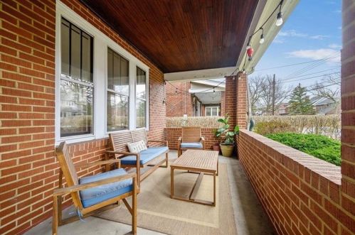 1004 End Ave, Pittsburgh, PA 15221-3432