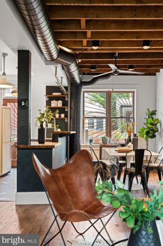 761 Hobart Pl, Washington DC 20001-3811 exterior